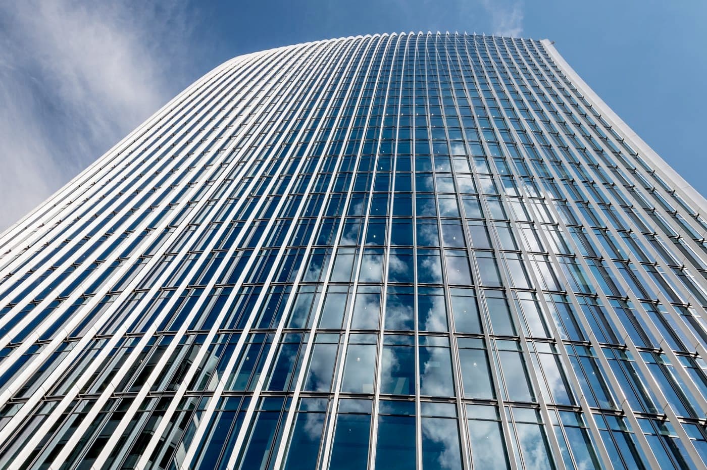 Paquete de perfiles de fachada para una torre comercial — project image, anonymised